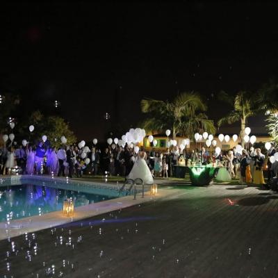 Largada De Baloes Led Com Maquina De Bolinhas De Sabo